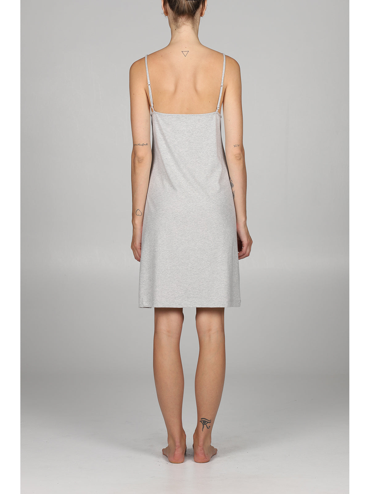 Raffinata camicia da notte con inserto alto in pizzo Grigio Mel Boglietti