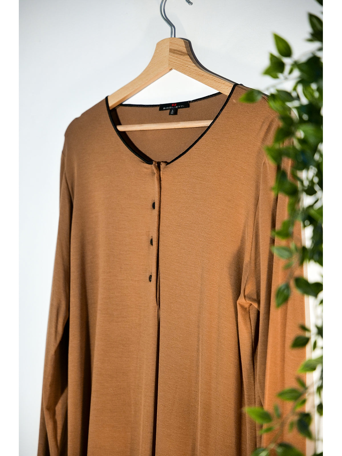 Camicia da notte scollo a v in modal