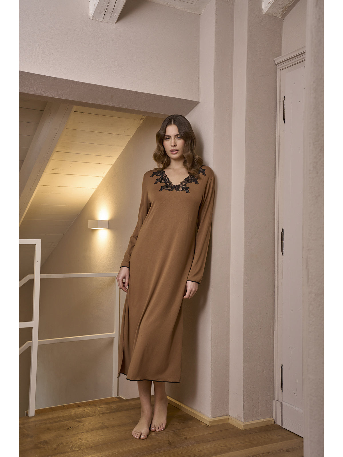 Camicia da notte lunga in modal
