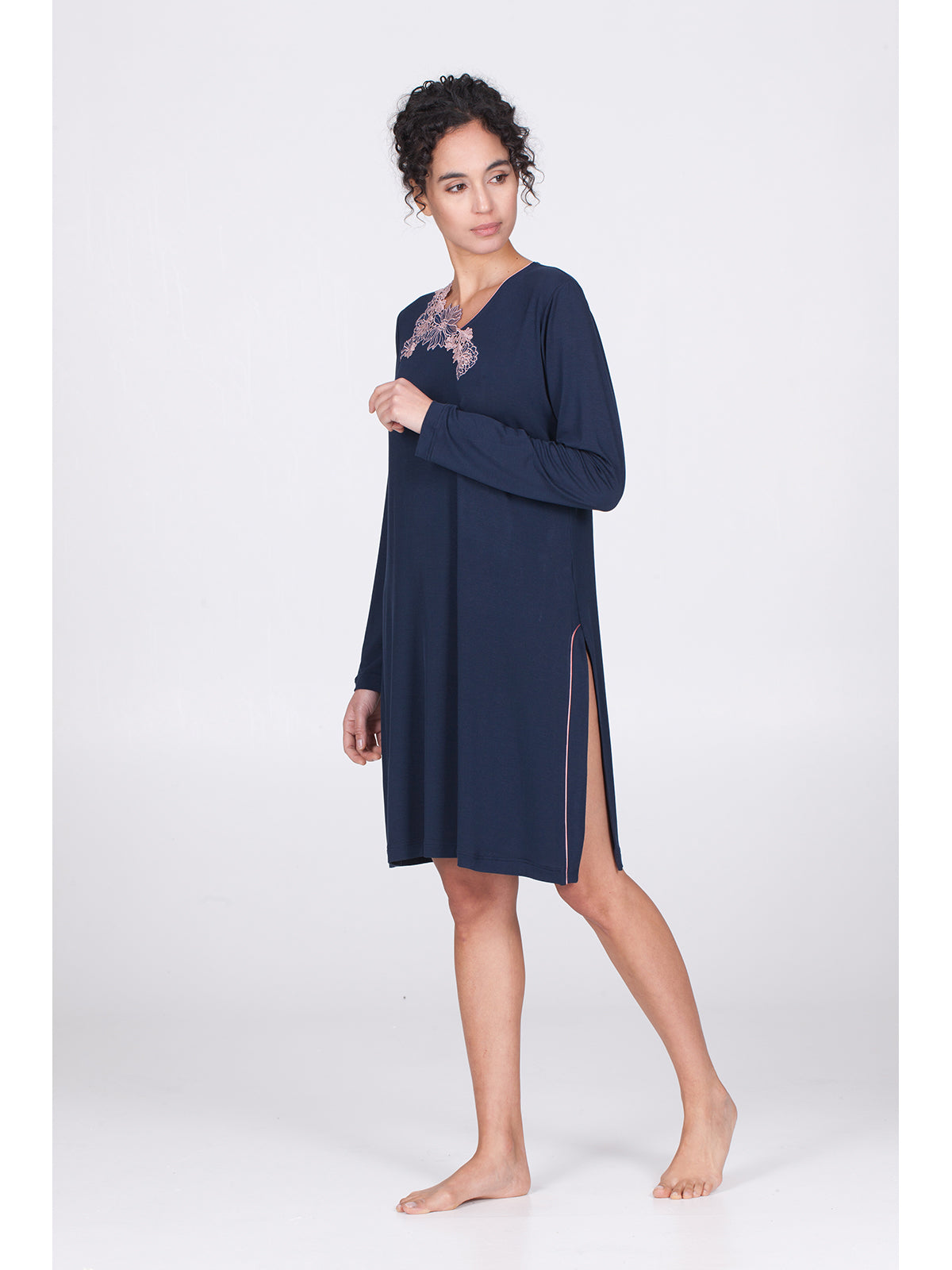 Camicia da notte con pizzo macramè Blu Boglietti