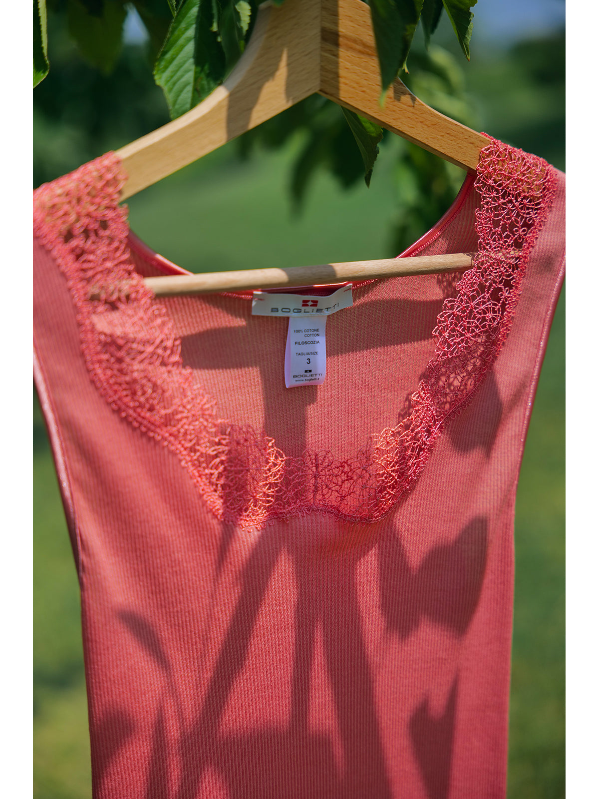 Lace tank top in premium filoscozia®