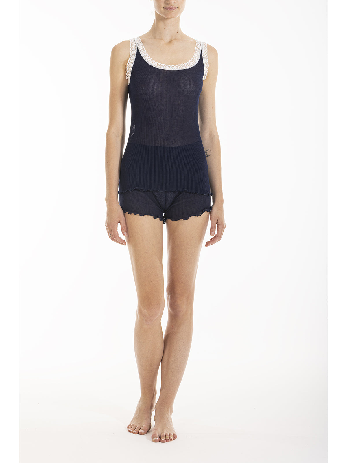 Lace contrast tank top in prestigious filoscozia®