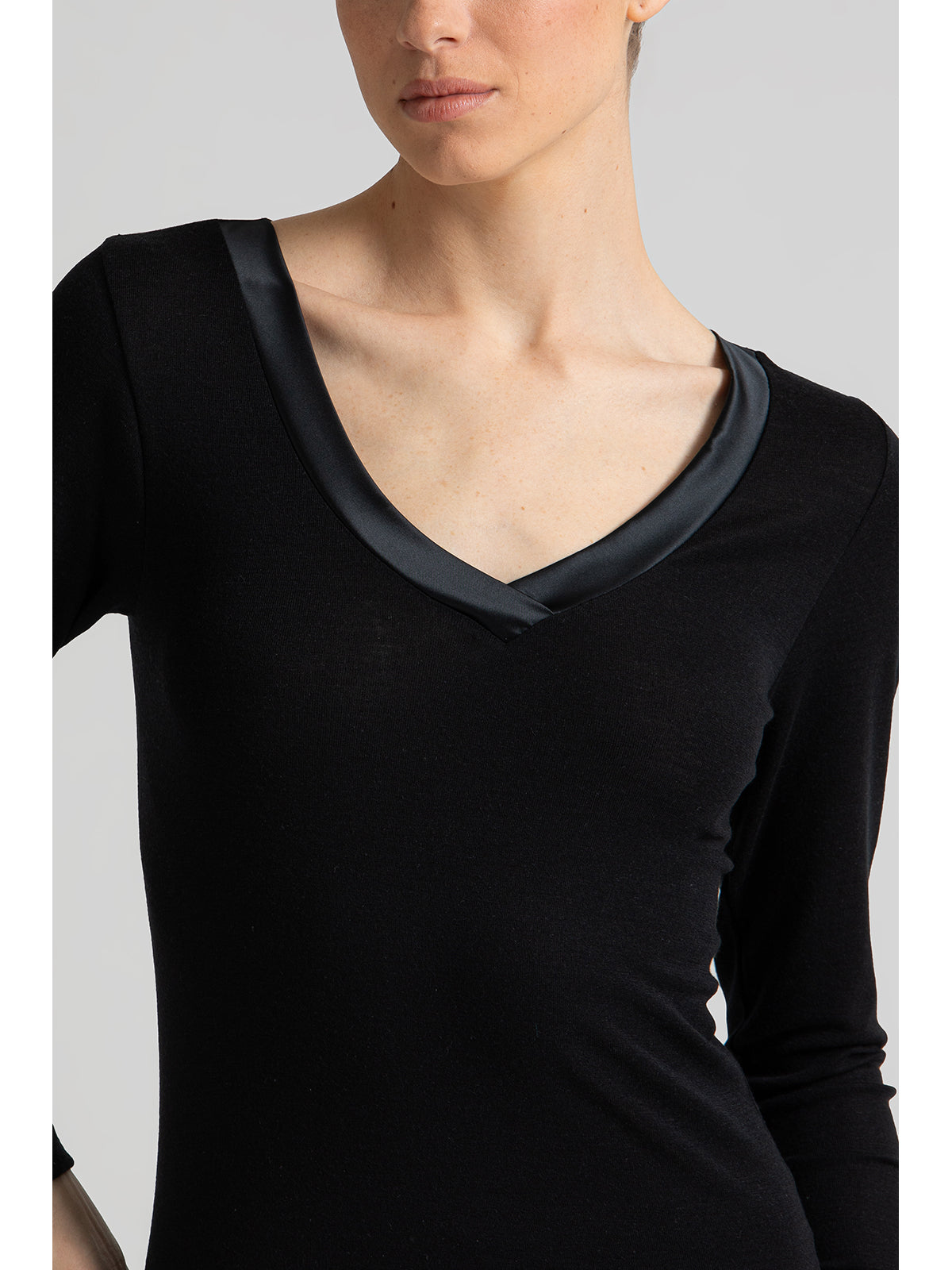 T-Shirt In Mixed Wool And Silk