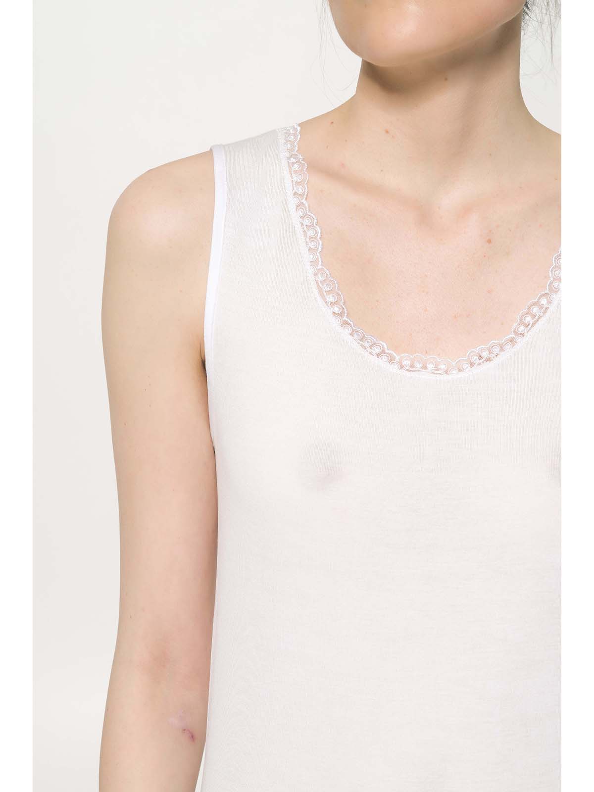 Tank top in fine filoscozia® with lace - Main Image