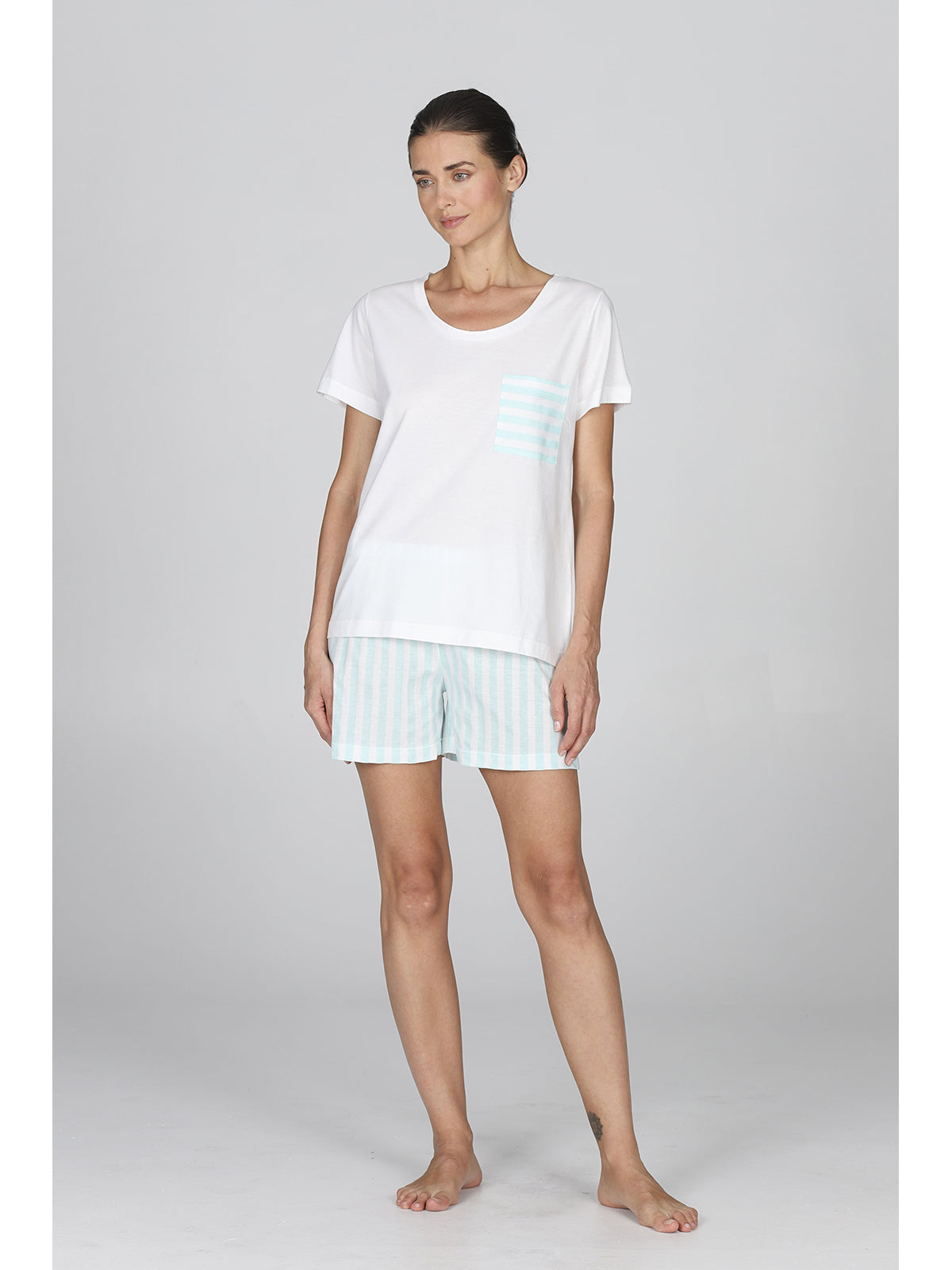 Raffinato pigiama donna corto in puro cotone