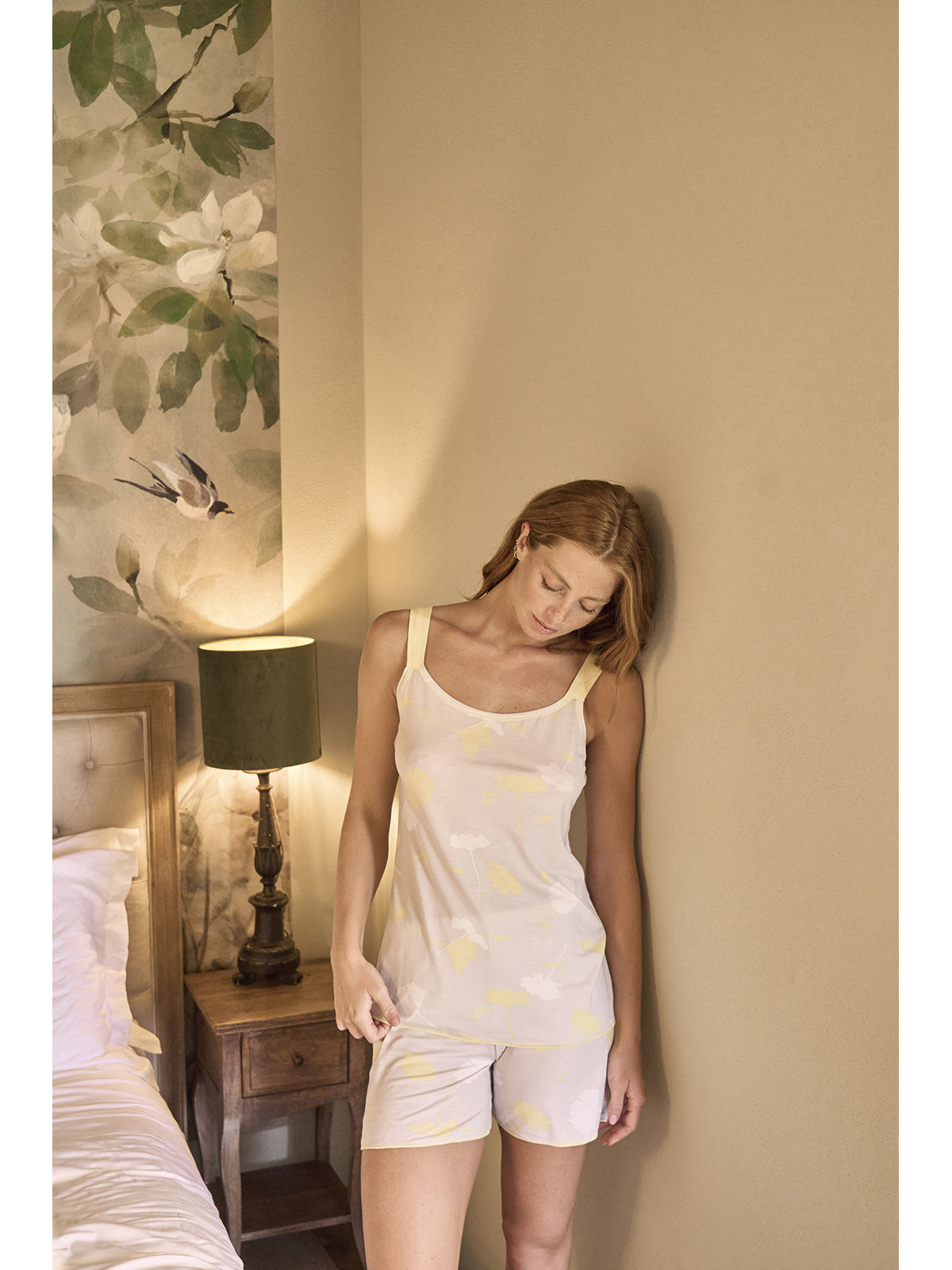 Pigiama corto donna grigio e giallo in modal