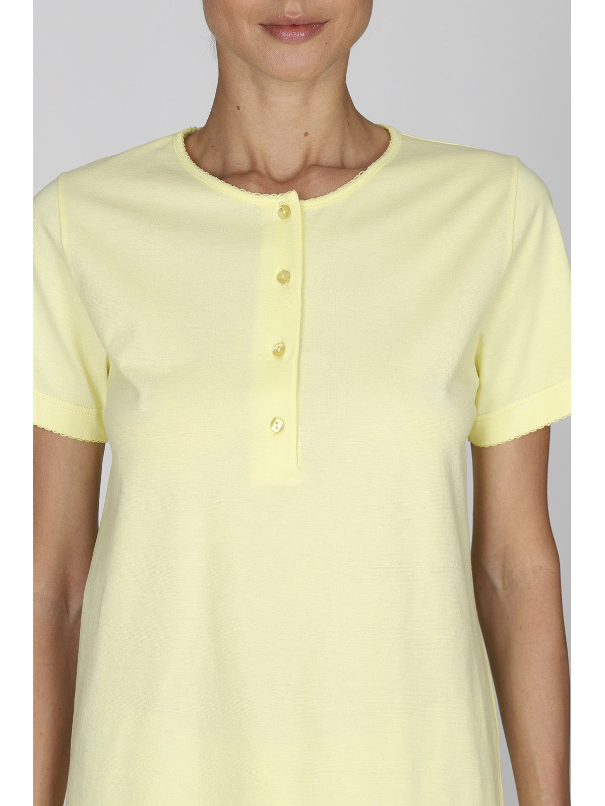 Pigiama corto donna con t-shirt gialla 100% cotone