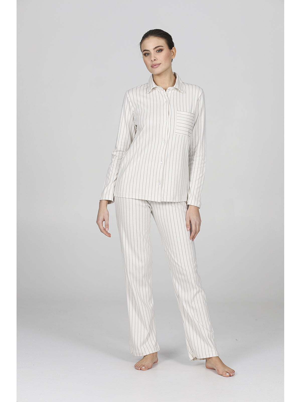 Elegante pigiama gessato in interlock