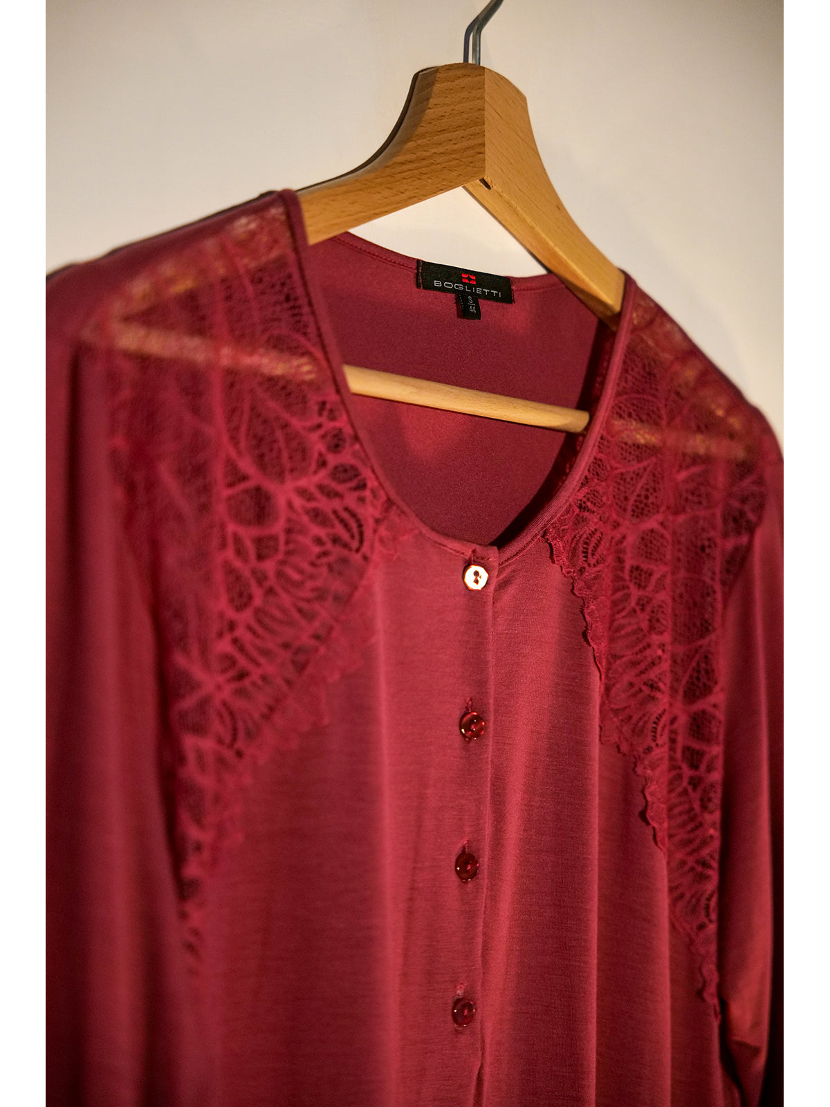 Morbido pigiama con pizzo in modal