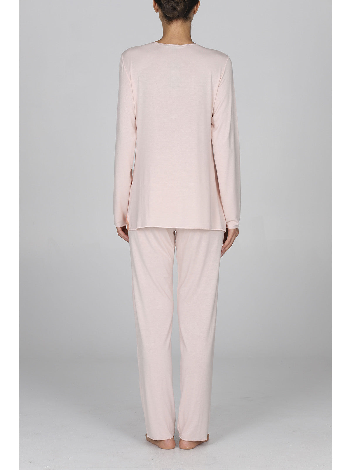 Prezioso pigiama lungo donna con dettagli in pizzo