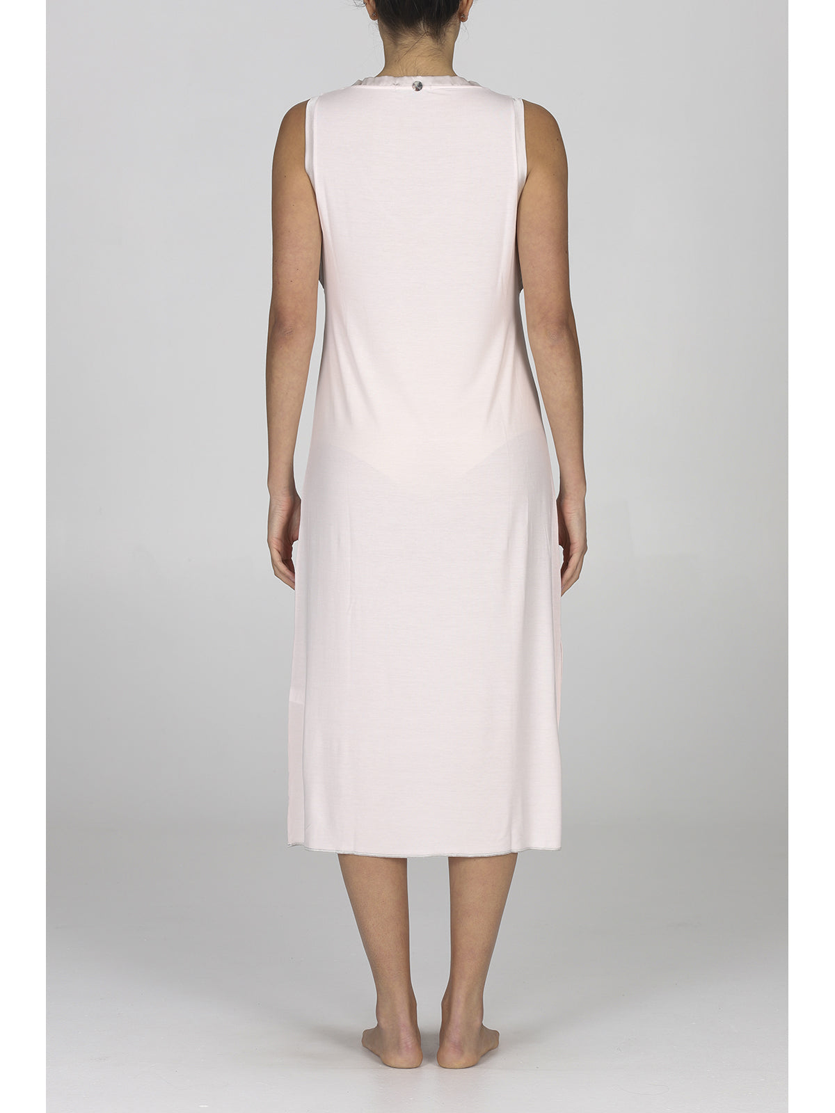 With silk satin edge