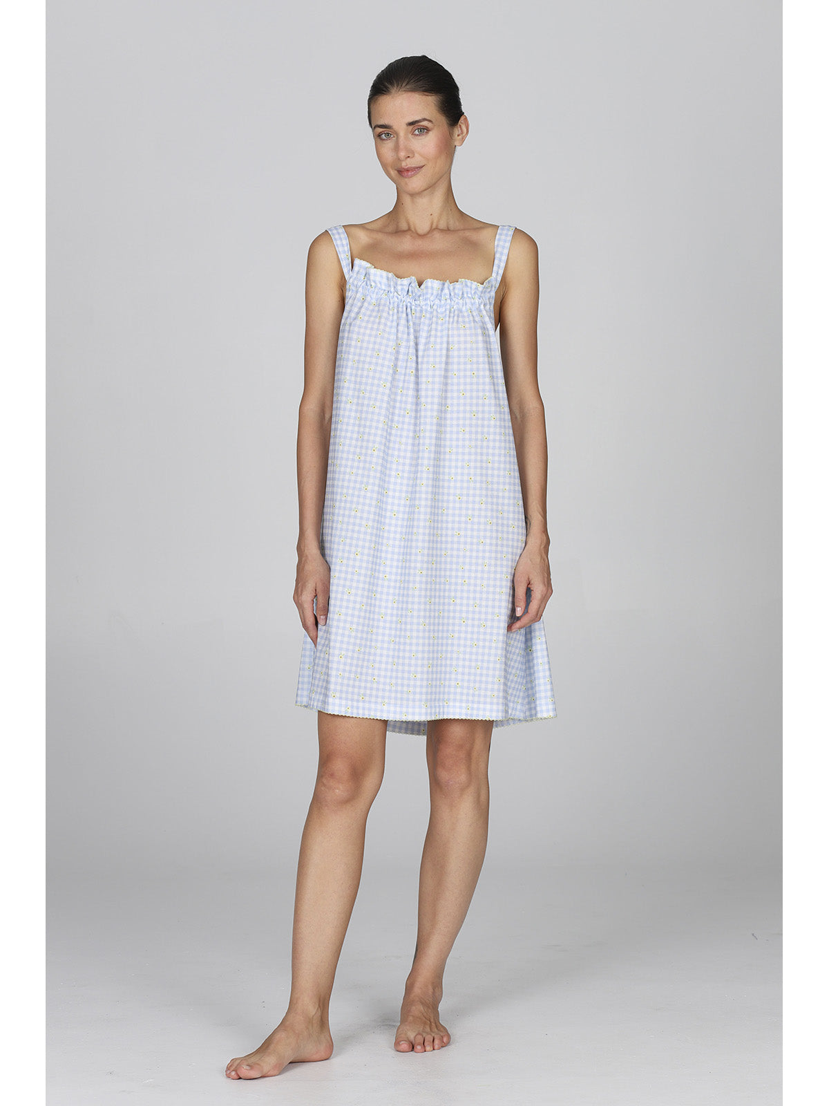 Fresca camicia da notte a quadrettini in puro cotone