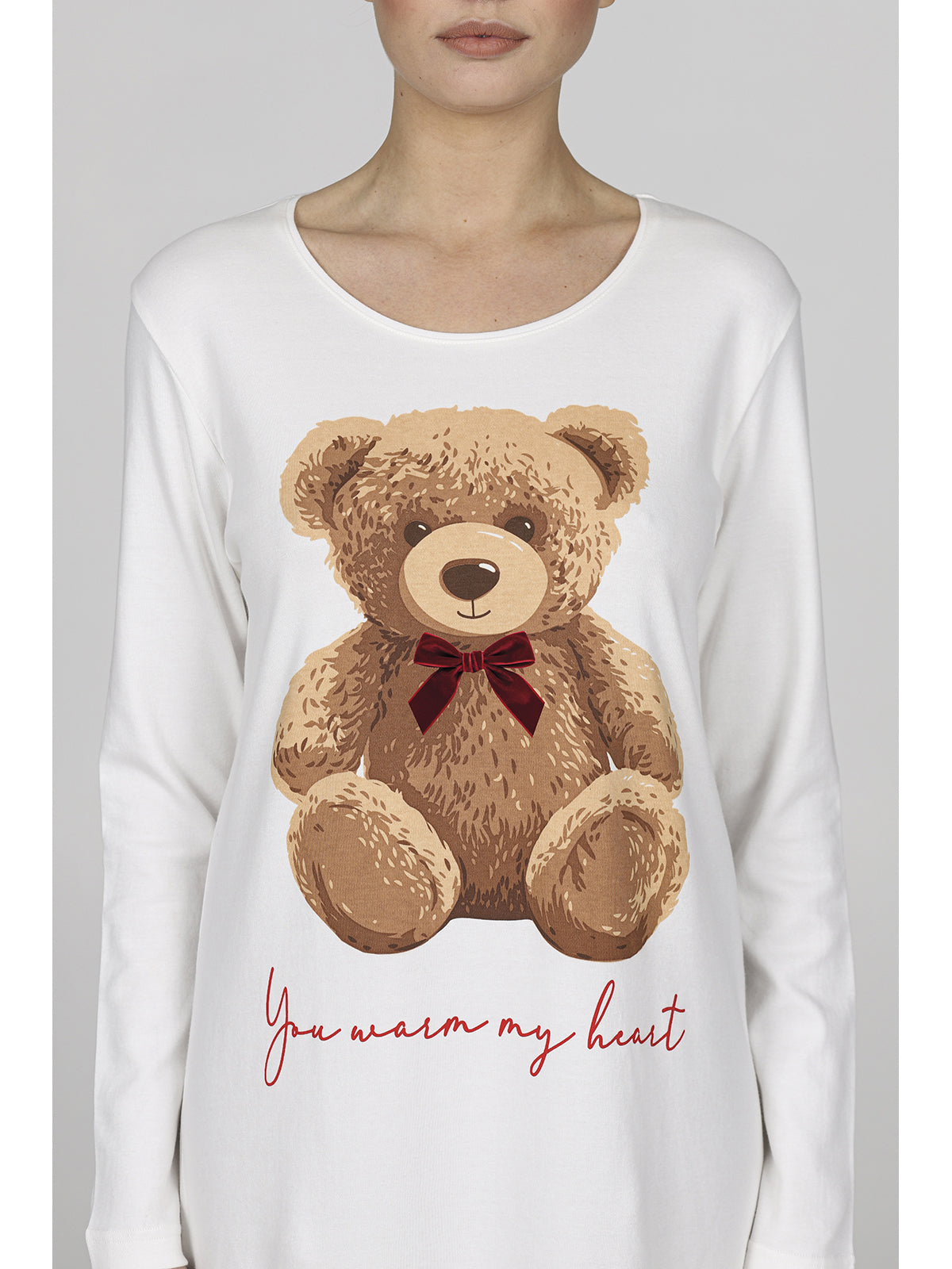 Camicia da notte invernale con orsetto