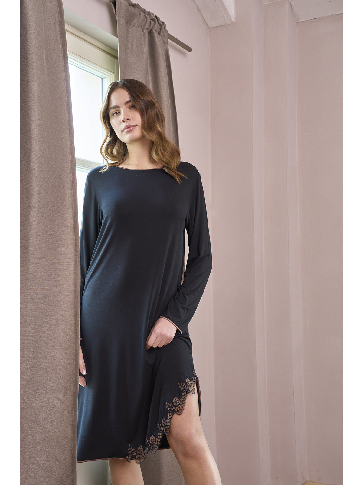 Camicia da notte con spacco in modal