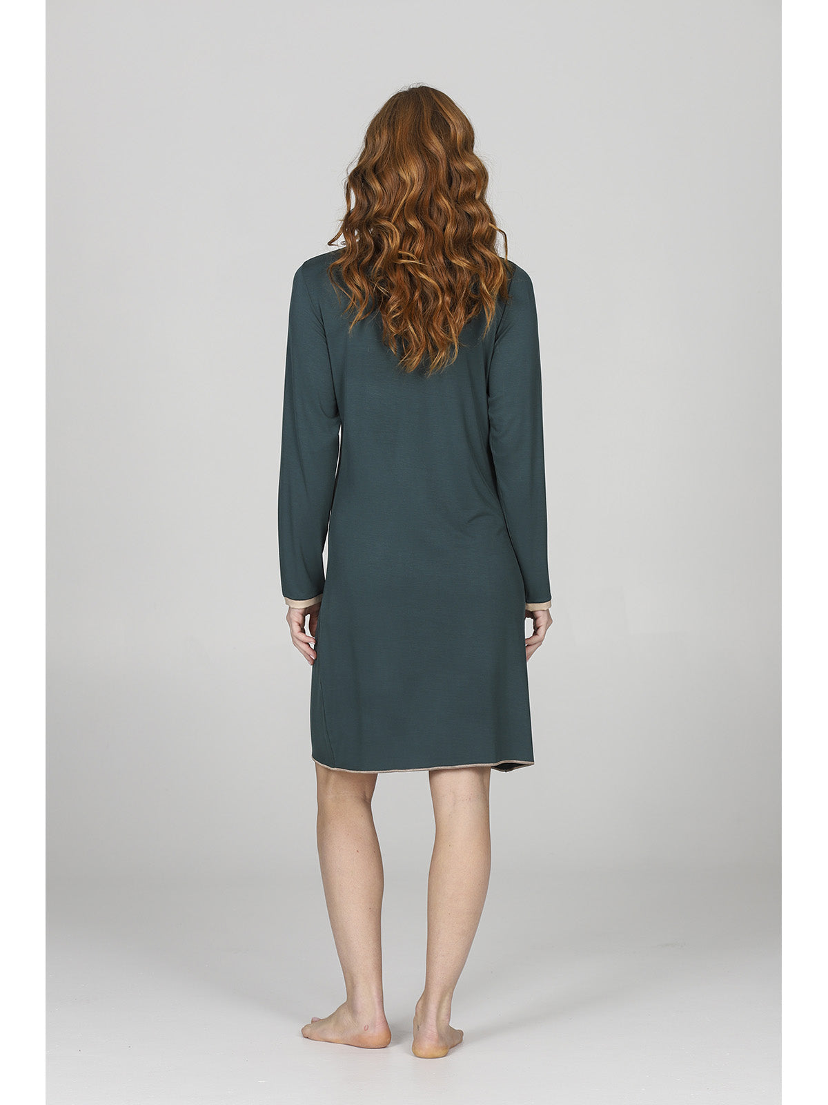 Camicia da notte stile minimal in modal
