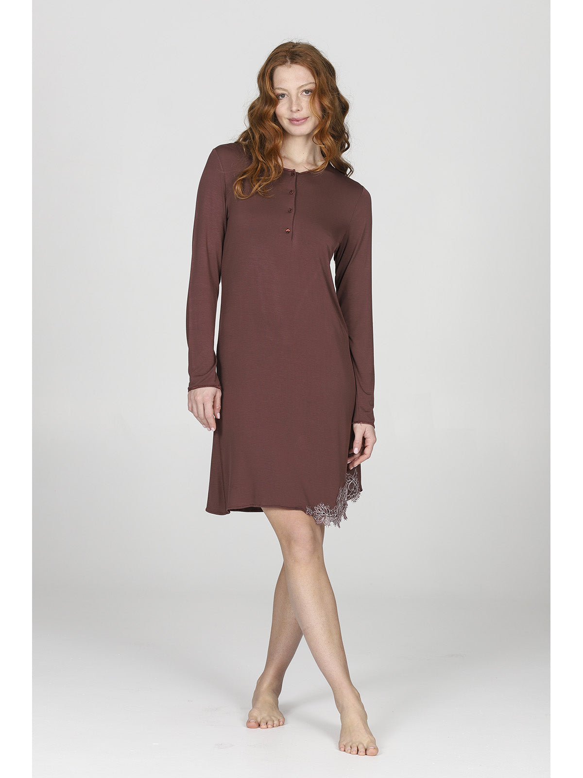 Elegante camicia da notte in modal