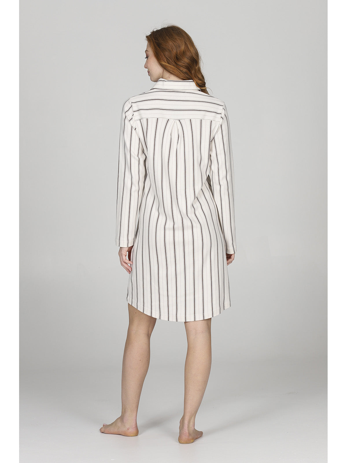 Camicia da notte con colletto a righe
