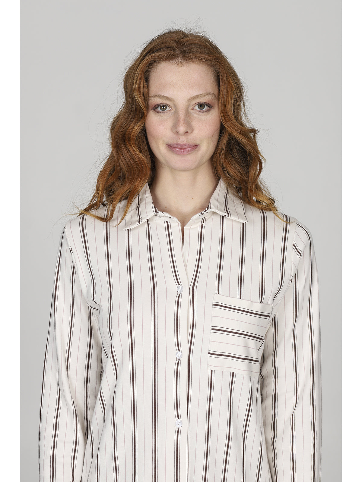 Camicia da notte con colletto a righe
