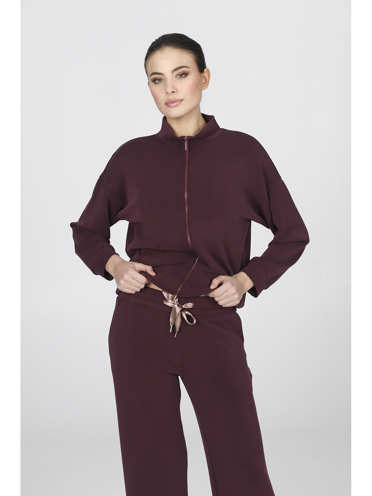 Tuta con zip in morbido micromodal