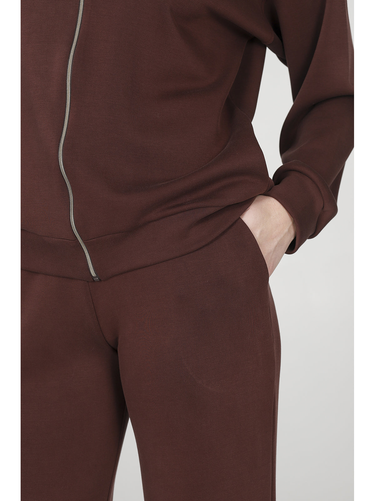 Calda tuta in viscosa con zip