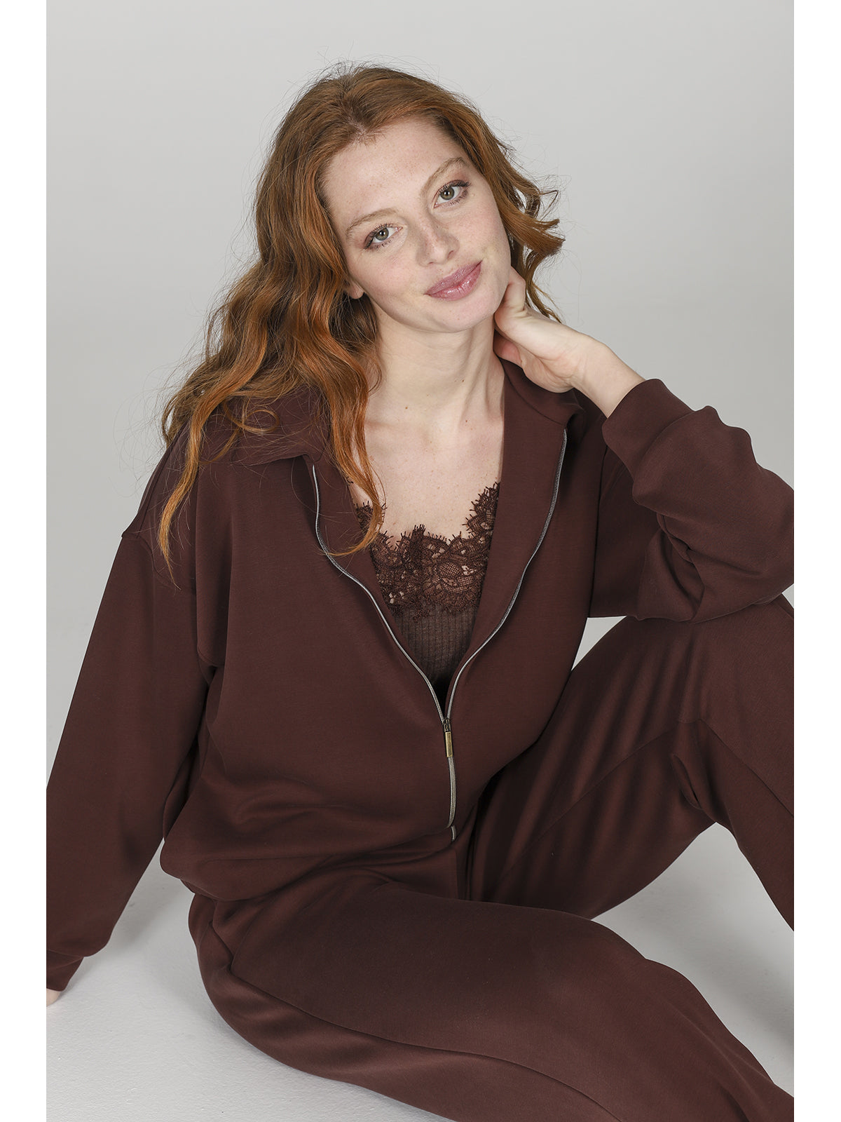 Calda tuta in viscosa con zip