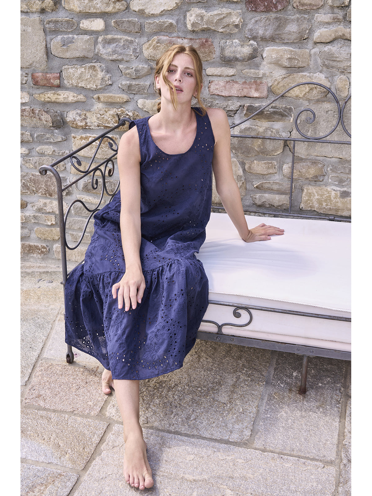 Abito lungo traforato in puro cotone