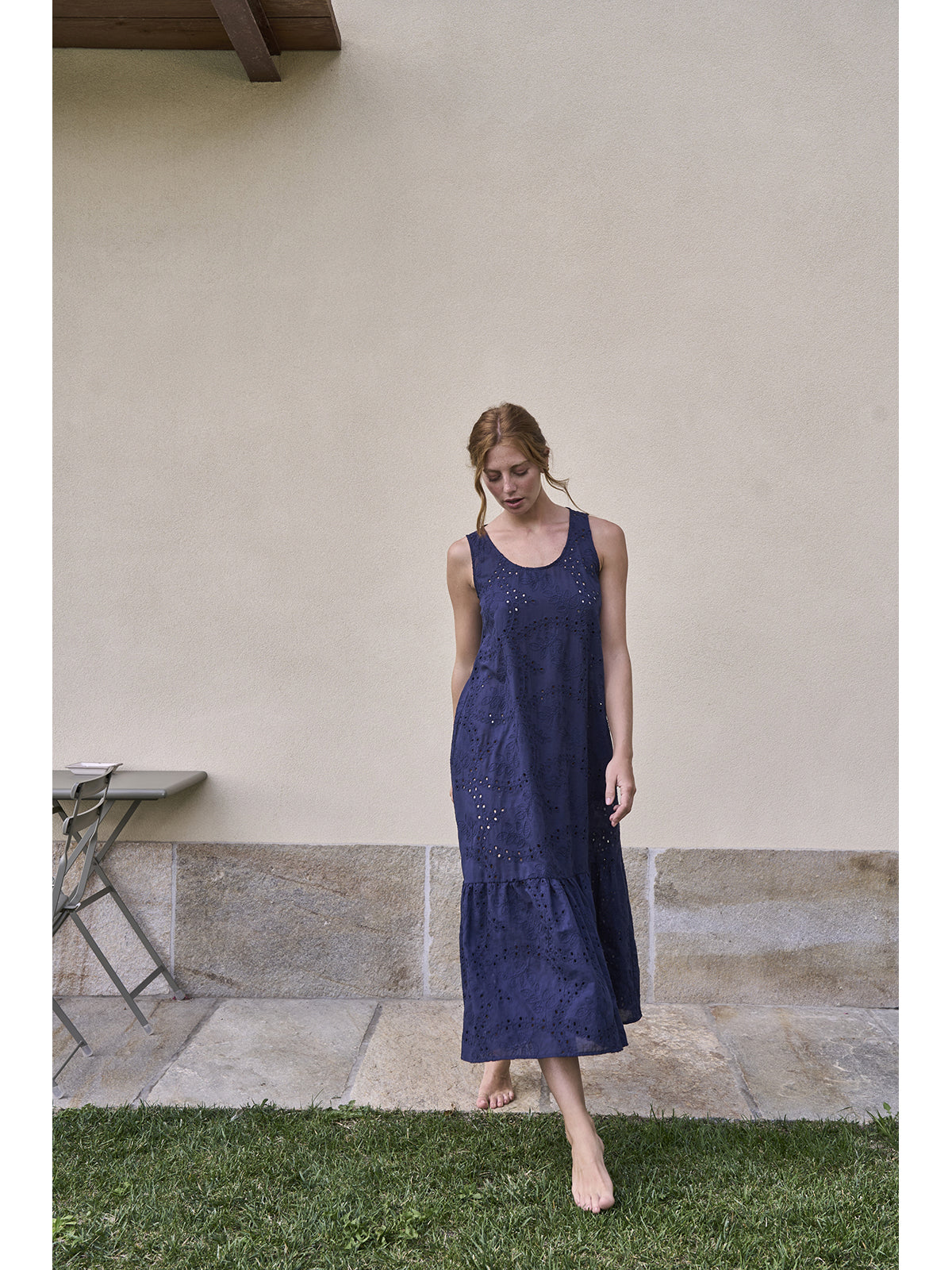 Abito lungo traforato in puro cotone