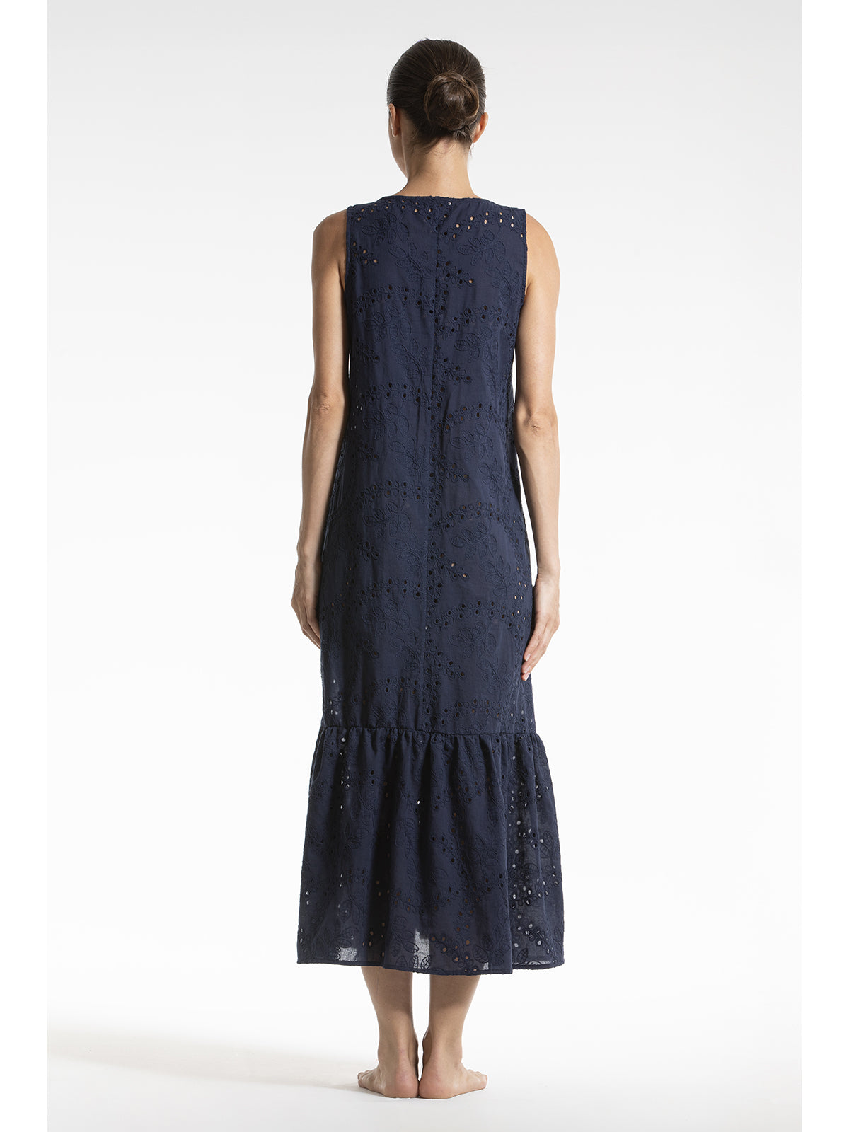 Abito lungo traforato in puro cotone