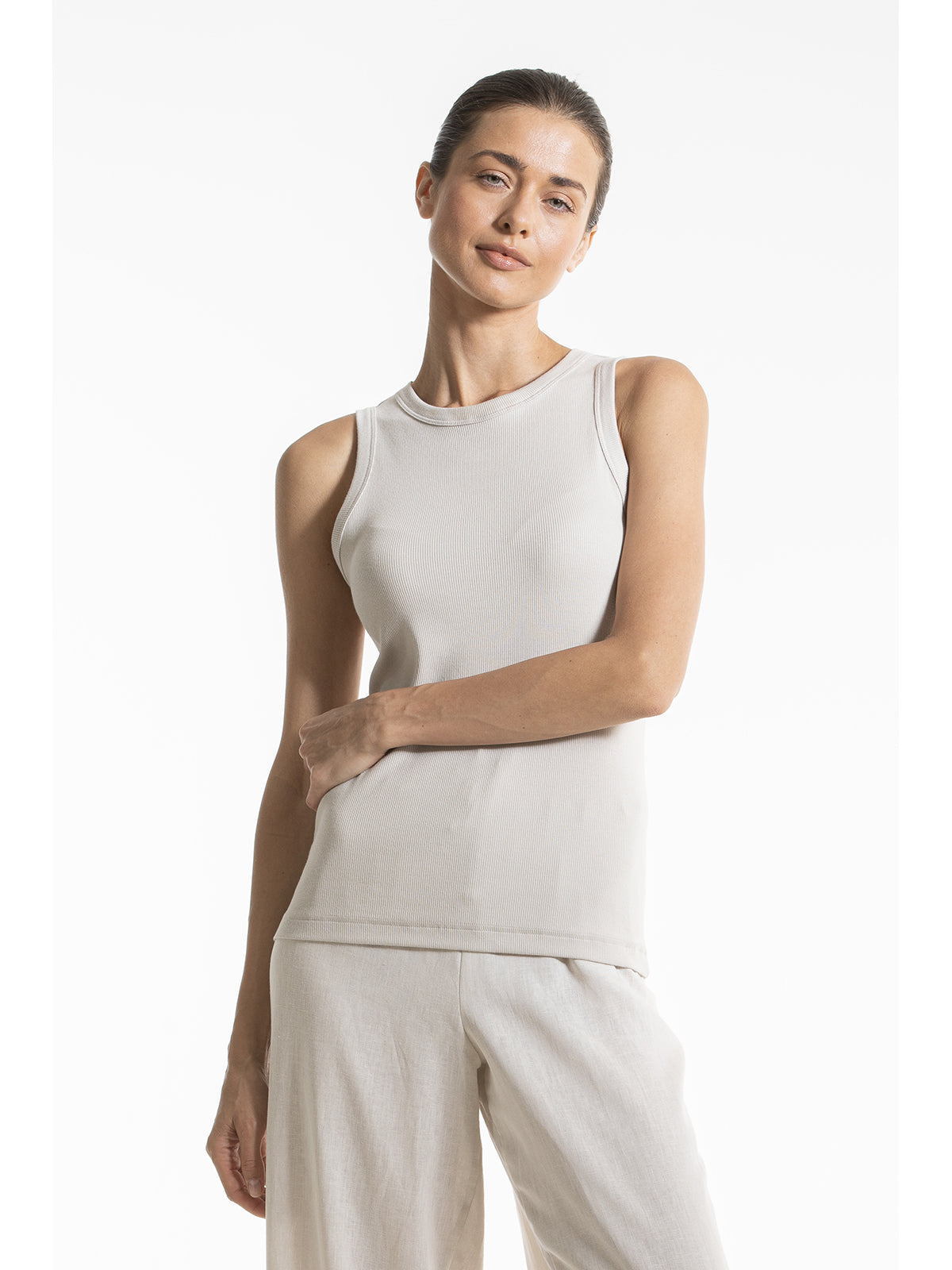 Fresca canotta in costina di cotone e bamboo