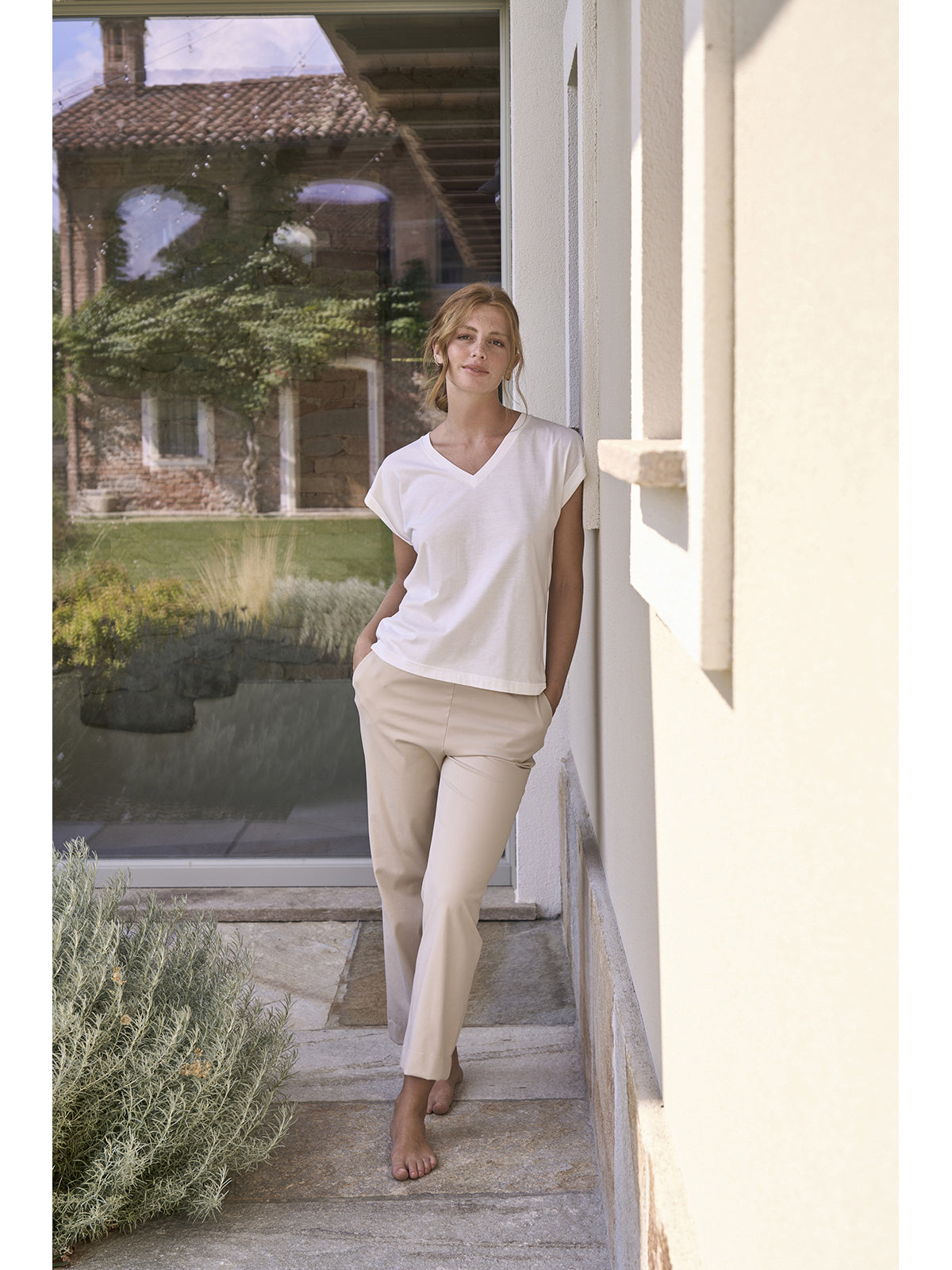 Esclusiva maglietta donna con pizzo in cotone e bamboo naturale