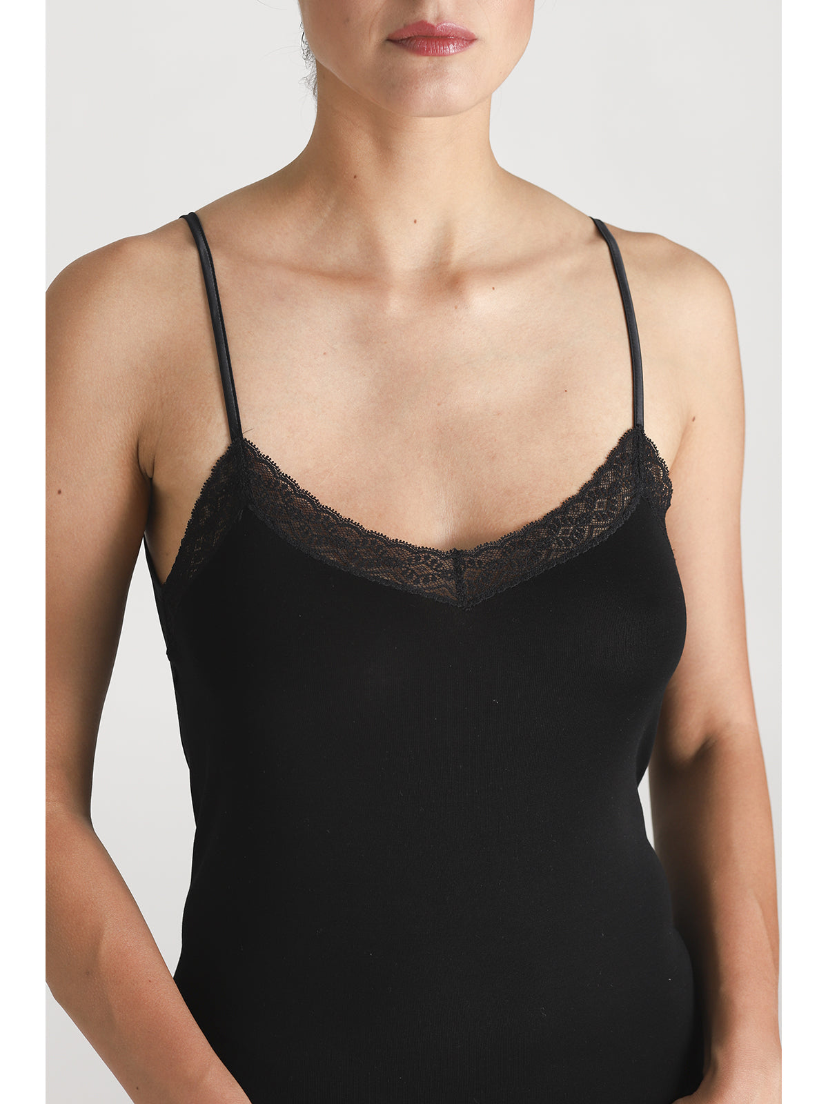 Top con pizzo elastico