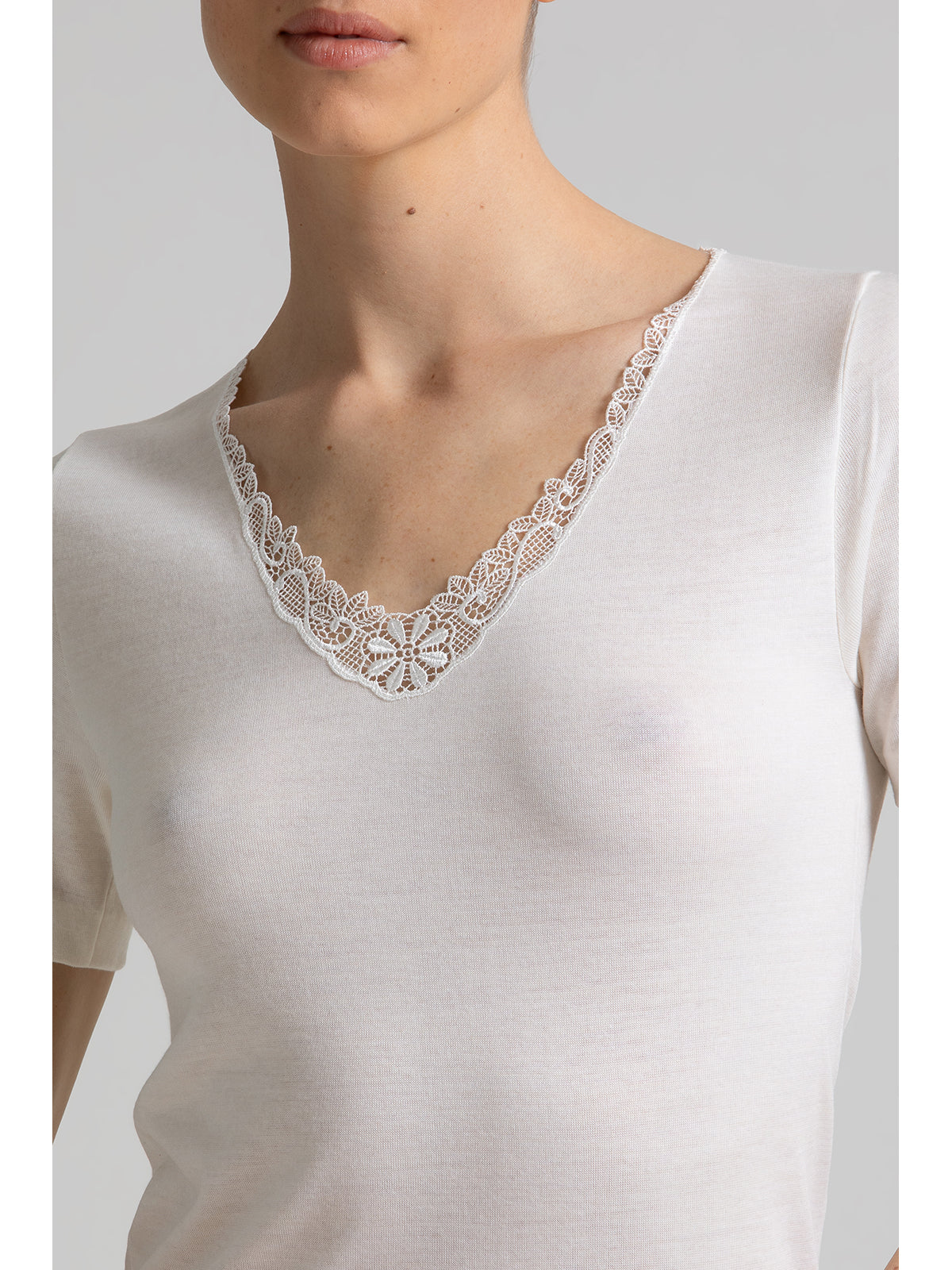 Calda maglietta in lana e cotone