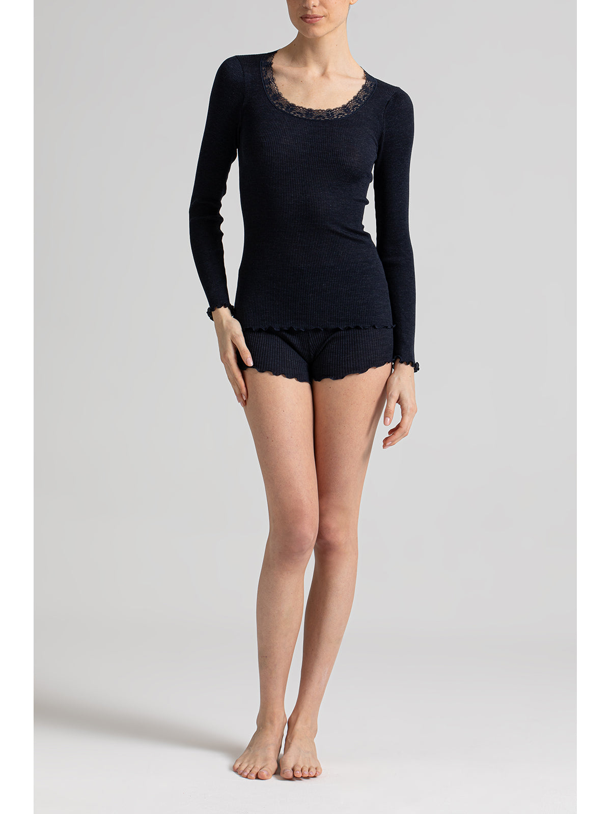 Long sleeve t-shirt in wool and silk