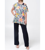Tunic with kimono sleeves